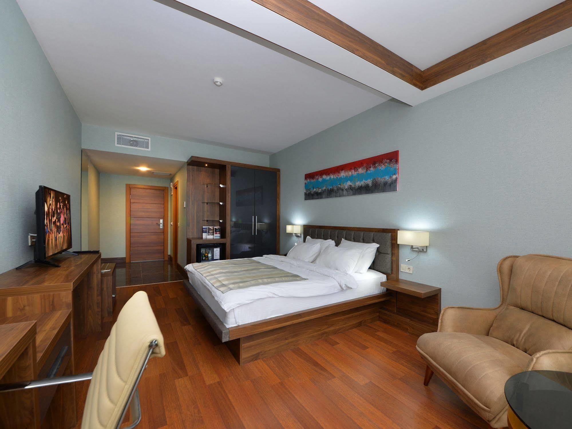 Limapark Hotel Serdivan Εξωτερικό φωτογραφία